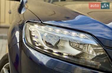Позашляховик / Кросовер Audi Q7 2012 в 