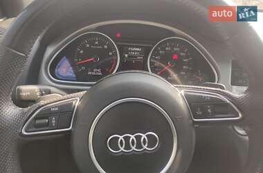 Внедорожник / Кроссовер Audi Q7 2014 в 