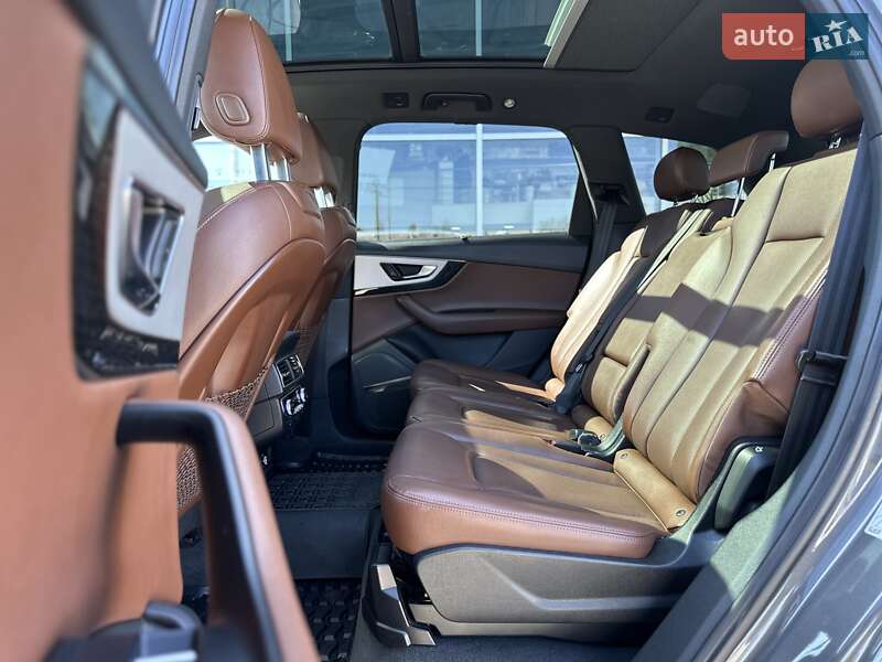Внедорожник / Кроссовер Audi Q7 2018 в Киеве