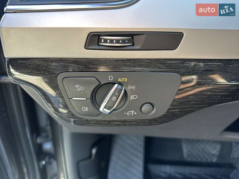 Внедорожник / Кроссовер Audi Q7 2018 в Киеве