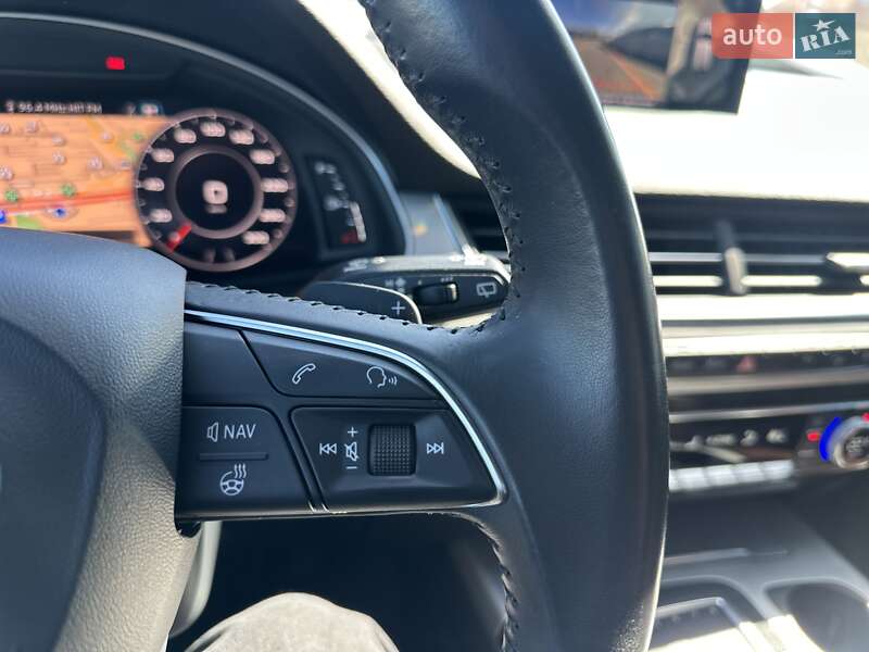 Внедорожник / Кроссовер Audi Q7 2018 в Киеве