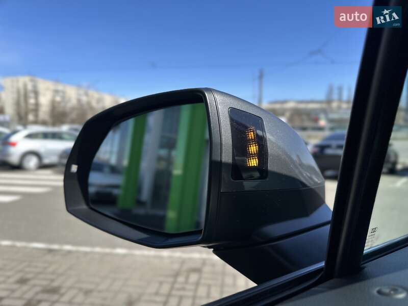 Внедорожник / Кроссовер Audi Q7 2018 в Киеве