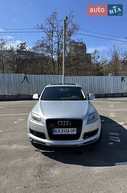 Внедорожник / Кроссовер Audi Q7 2007 в 