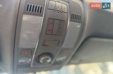 Позашляховик / Кросовер Audi Q7 2013 в 