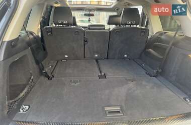 Позашляховик / Кросовер Audi Q7 2013 в 