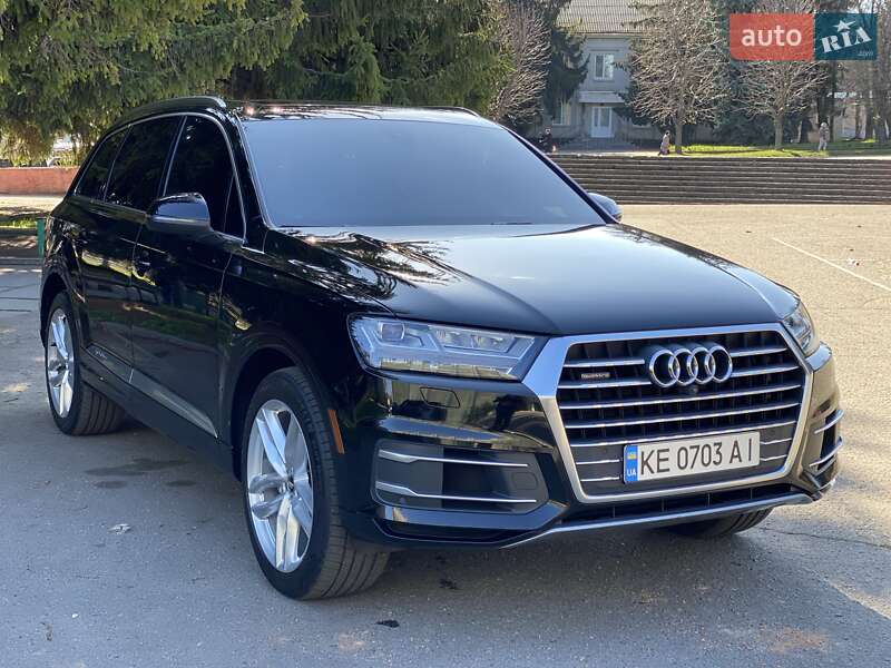 Audi Q7 2016