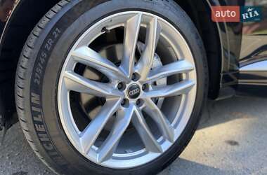 Позашляховик / Кросовер Audi Q7 2016 в 