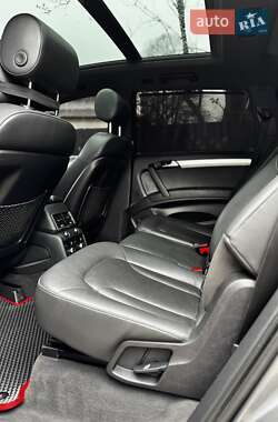 Внедорожник / Кроссовер Audi Q7 2012 в 