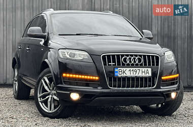 Внедорожник / Кроссовер Audi Q7 2013 в 