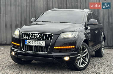 Внедорожник / Кроссовер Audi Q7 2013 в 