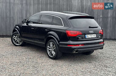 Внедорожник / Кроссовер Audi Q7 2013 в 