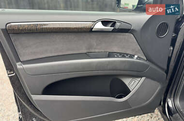Внедорожник / Кроссовер Audi Q7 2013 в 