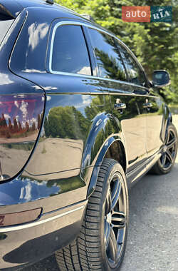 Внедорожник / Кроссовер Audi Q7 2012 в 