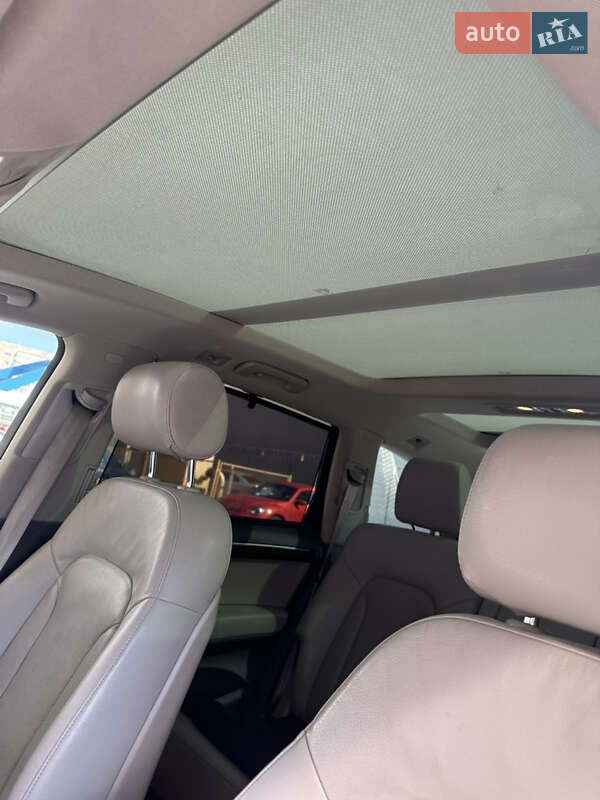 Внедорожник / Кроссовер Audi Q7 2014 в Харькове