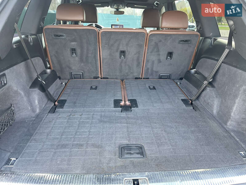 Позашляховик / Кросовер Audi Q7 2016 в Івано-Франківську