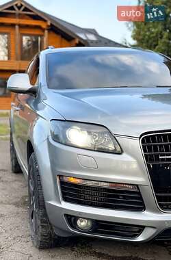 Внедорожник / Кроссовер Audi Q7 2008 в 