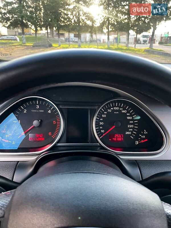 Позашляховик / Кросовер Audi Q7 2007 в Дубні