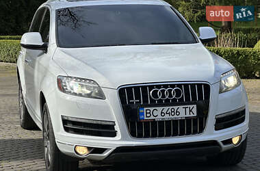 Внедорожник / Кроссовер Audi Q7 2012 в 