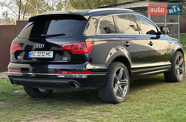 Позашляховик / Кросовер Audi Q7 2014 в 