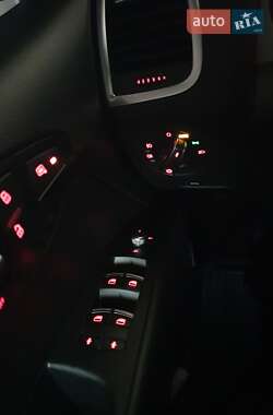 Внедорожник / Кроссовер Audi Q7 2015 в 