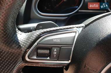 Внедорожник / Кроссовер Audi Q7 2015 в 