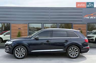 Позашляховик / Кросовер Audi Q7 2017 в 
