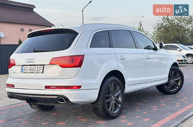 Внедорожник / Кроссовер Audi Q7 2013 в 