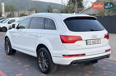 Внедорожник / Кроссовер Audi Q7 2013 в 