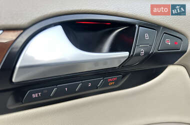 Внедорожник / Кроссовер Audi Q7 2013 в 
