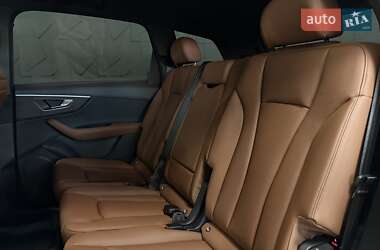 Внедорожник / Кроссовер Audi Q7 2025 в 