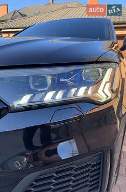 Внедорожник / Кроссовер Audi Q7 2020 в 