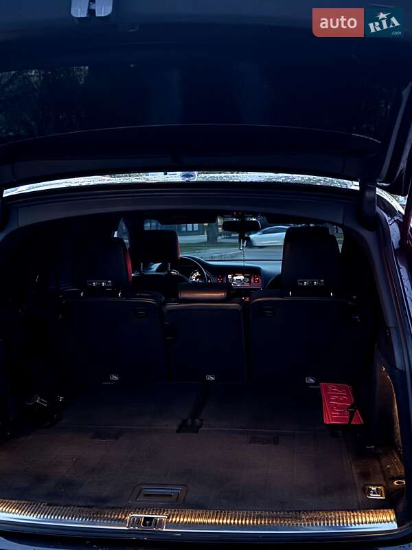 Внедорожник / Кроссовер Audi Q7 2012 в Львове