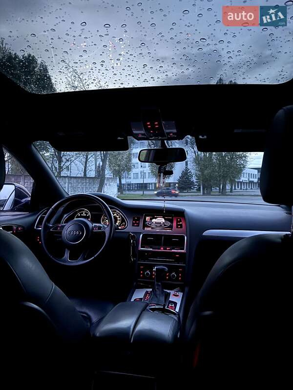 Внедорожник / Кроссовер Audi Q7 2012 в Львове