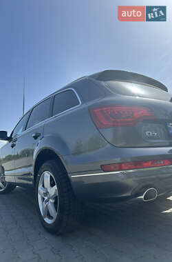 Внедорожник / Кроссовер Audi Q7 2014 в 
