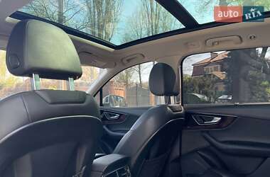 Внедорожник / Кроссовер Audi Q7 2017 в 