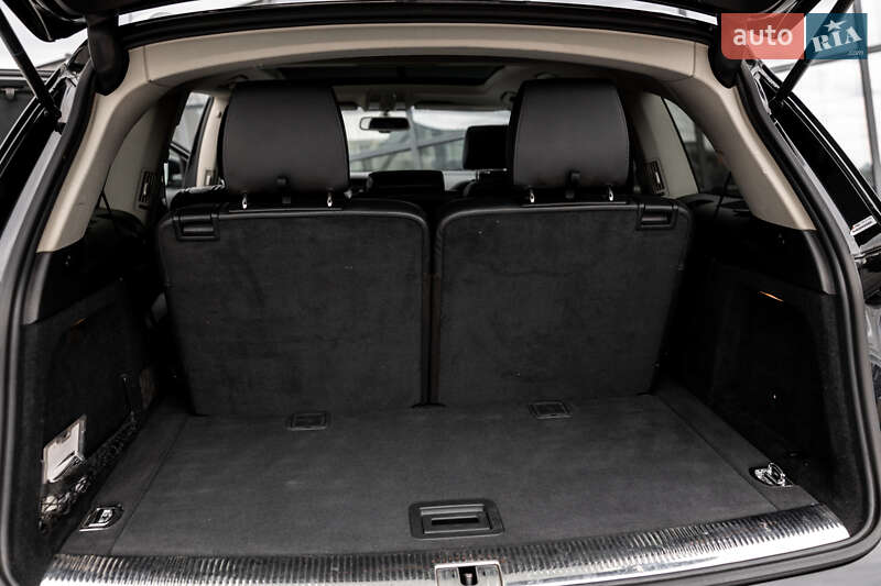 Внедорожник / Кроссовер Audi Q7 2013 в Киеве