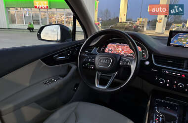 Внедорожник / Кроссовер Audi Q7 2019 в 
