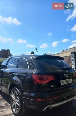 Внедорожник / Кроссовер Audi Q7 2012 в 