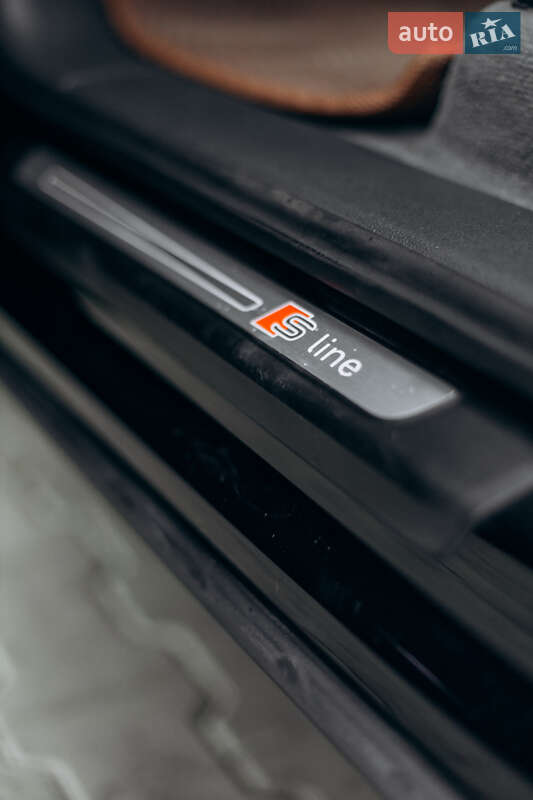 Внедорожник / Кроссовер Audi Q7 2016 в Луцке