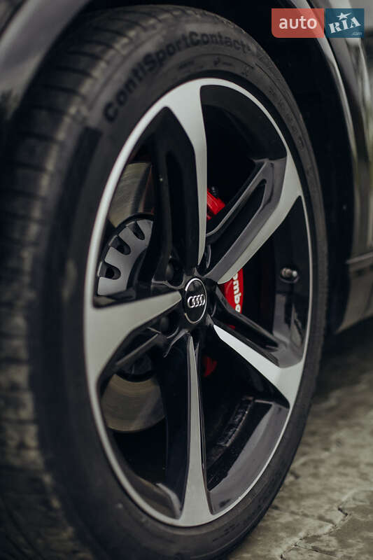 Внедорожник / Кроссовер Audi Q7 2016 в Луцке