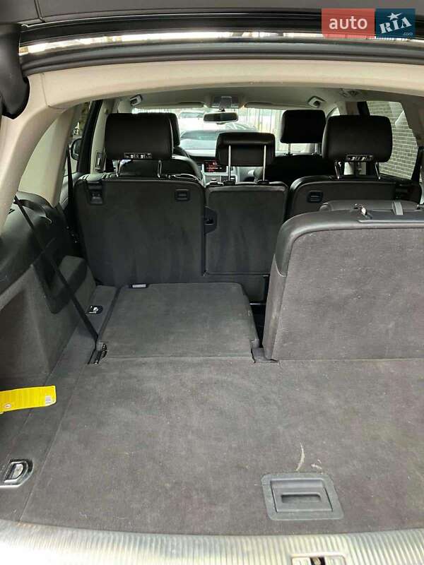 Внедорожник / Кроссовер Audi Q7 2010 в Надворной