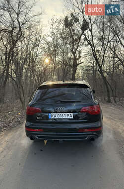 Внедорожник / Кроссовер Audi Q7 2013 в 