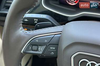 Внедорожник / Кроссовер Audi Q7 2018 в 