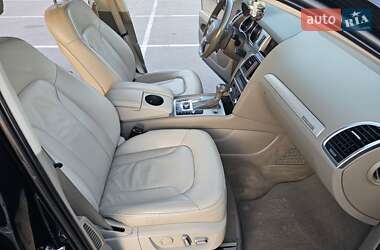 Внедорожник / Кроссовер Audi Q7 2013 в 