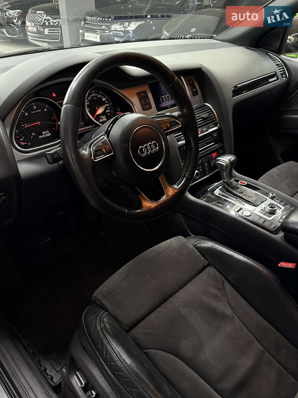 Позашляховик / Кросовер Audi Q7 2015 в Одесі