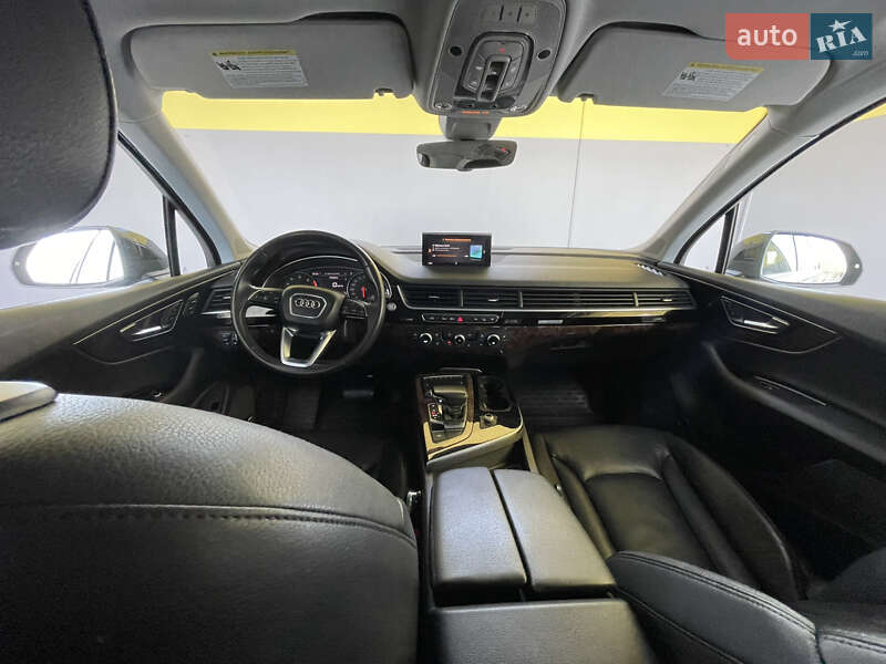Внедорожник / Кроссовер Audi Q7 2017 в Запорожье