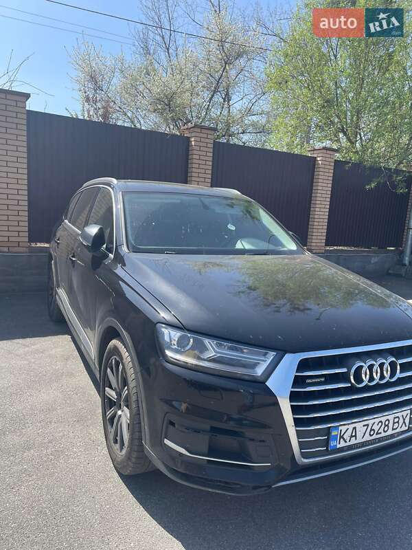 Внедорожник / Кроссовер Audi Q7 2017 в Львове