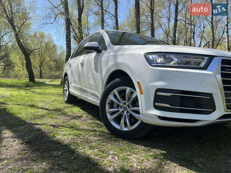 Позашляховик / Кросовер Audi Q7 2016 в Києві фото 3 Позашляховик / Кросовер Audi Q7 2016 в Києві