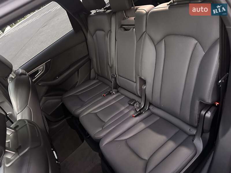 Внедорожник / Кроссовер Audi Q7 2018 в Одессе фото 13 Внедорожник / Кроссовер Audi Q7 2018 в Одессе
