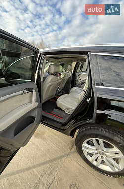 Внедорожник / Кроссовер Audi Q7 2009 в 